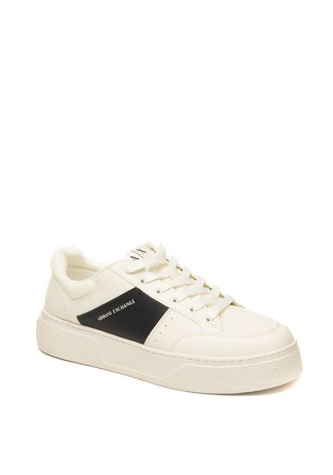 White/black leather sneaker ARMANI EXCHANGE | XM002627AF22831-M0017